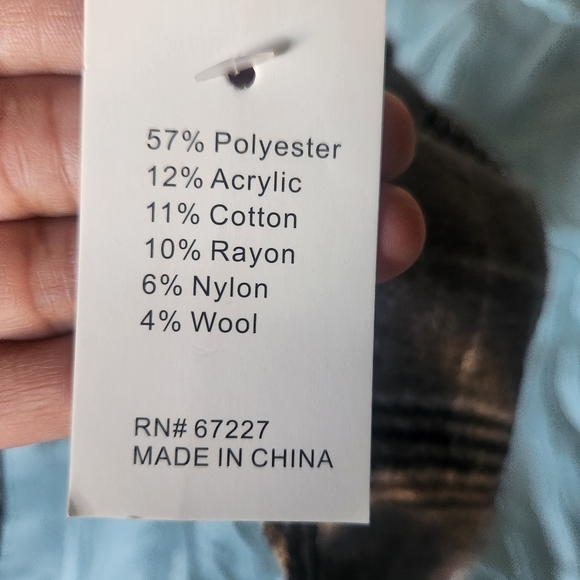 Plaid fashion Hat - Picture 6 of 6